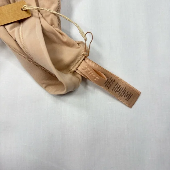 SKIMS Fits Everybody Scoop Bralette XS - Picture 3 of 4